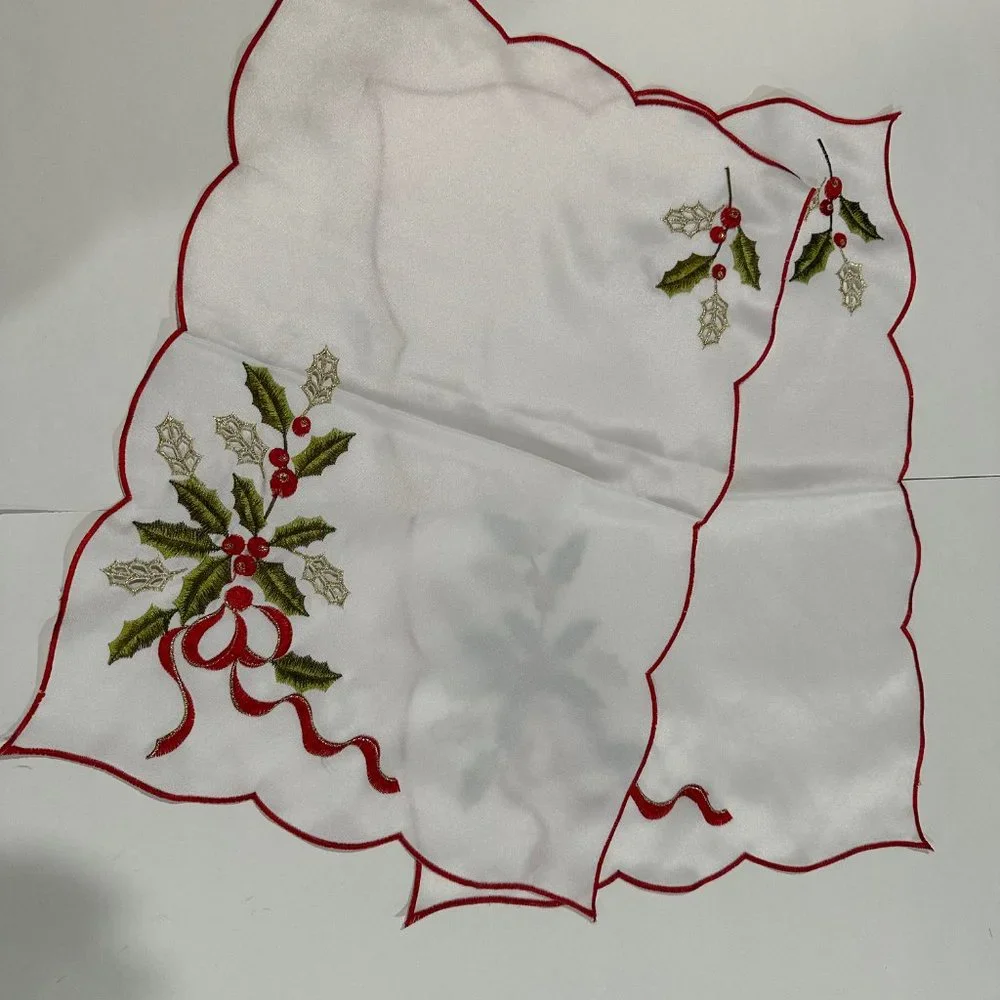 Set of 2 Christmas Silk Embroider‎ Placemat.